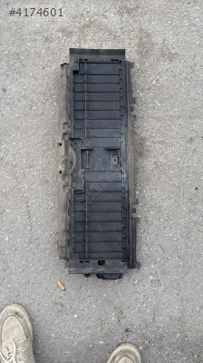 MERCEDES 213 HAVA KANALI PERDE