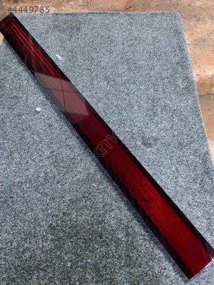 Flaşh arka reflektör