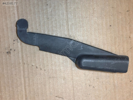 AUDİ A6 05-08 BAGAJ KAPAK MENTEŞE KABLO KANALI SOL 4F5971821A 01C