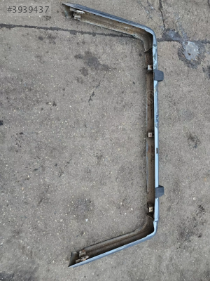 FORD GRANADA ÇIKMA ORJİNAL ARKA TAMPON