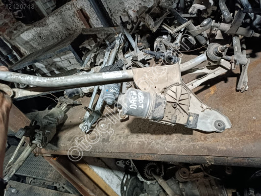 DACİA LOGAN CAM MOTOR KONUK OTO