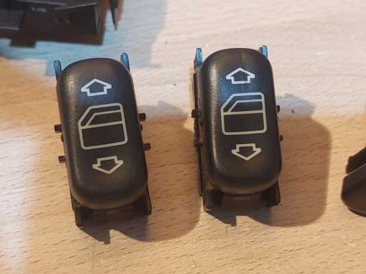 MERCEDES ORİJİNAL TEKLİ CAM DÜĞMESİ 1995-2003 TÜM MODELLER