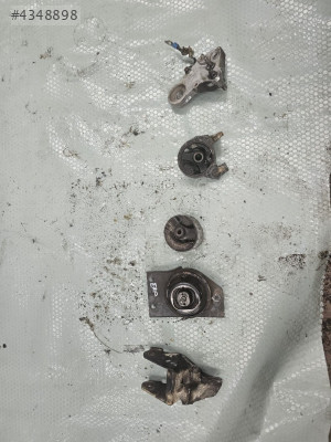 HYUNDAİ ACCENT ERA 1.5 BEYAZ CRDİ  MOTOR KULAĞI -ALKAN OTO-