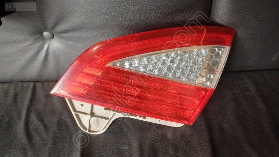 2007-2011 Ford Mondeo Sağ Bagaj İç Stop Lambası Ledli