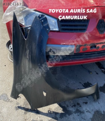 TOYOTA AURİS SAĞ ÇAMURLUK EYUPCAN OTO'DA