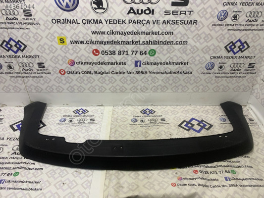 Bora Arka Tampon Spoyleri Alt Karlık  Yeni 1J5807521A