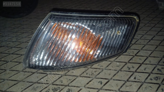 1997-2002 Mazda 626 sol sinyal lambası