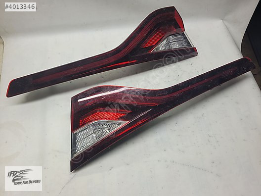 REANULT MEGANE 4 SAĞ İÇ STOP ORİJİNAL HATASIZ