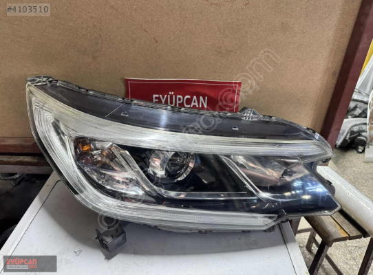 HONDA CR-V SAĞ FAR ORJİNAL EYUPCAN OTO'DA