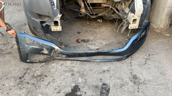SKODA SÜPER B ÖN TAMPON