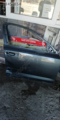Passat B6 sag ön kapı çıkma
