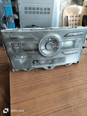 TOYOTA AURIS 1.4 D-4D 5590002221 klima kontrol paneli