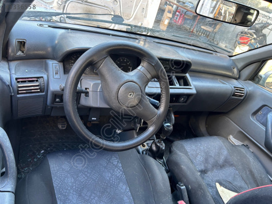 Clio 1 tek kapı tüm yedek parçaları