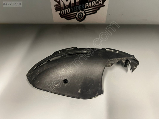 MEGANE 4 SAĞ AYNA ALT KAPAK ORJİNAL