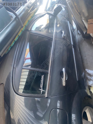 RENAULT MEGAN 2  ÇIKMA SAĞ ÖN KAPI
