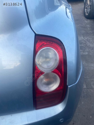Toyota carina sağ arka stop