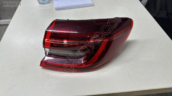 RENAULT CLİO 5 SAĞ DIŞ STOP ORJİNAL ÇIKMA
