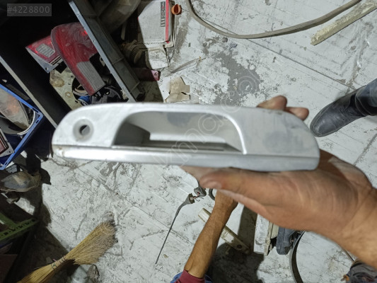 nissan primera p11 99-02 bagaj açma kolu. son olur fiyat