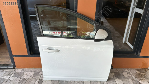 RENAULT TALİANT SAĞ ÖN KAPI MG OTO