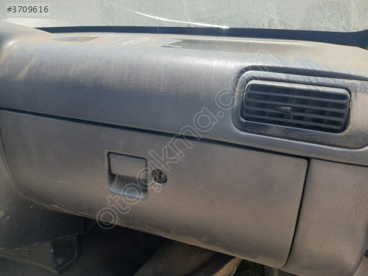 nissan skystar 1999 çıkma orjinal torpido kapağı (son fiyat)