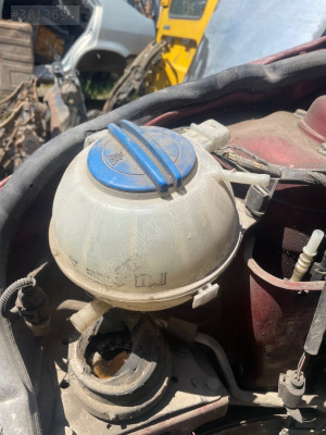 SKODA FABİA YEDEK SU KABI
