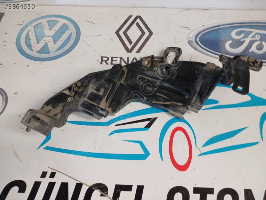 RENAULT MEGANE 3 SOL FAR ALTI BRAKETİ ORJİNAL ÇIKMA