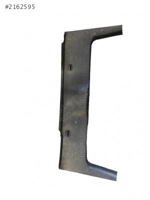 159863459C GOLF4 ARKA PANEL İÇ KAPLAMASI