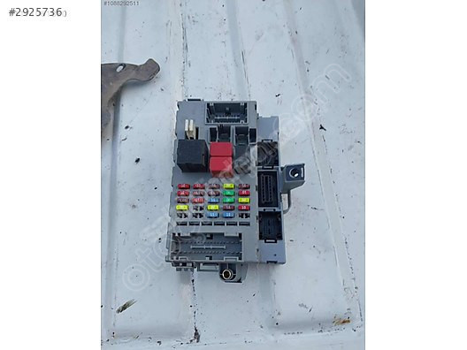 1.3 Fiat Doblo sigorta kutusu iç EMR OTOMATİV