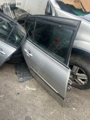 Renault megan 2 sağ arka kapı