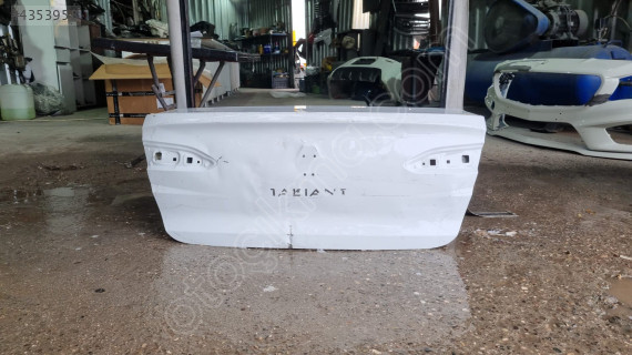 Renualt taliant 2023 model arka bagaj kapagi