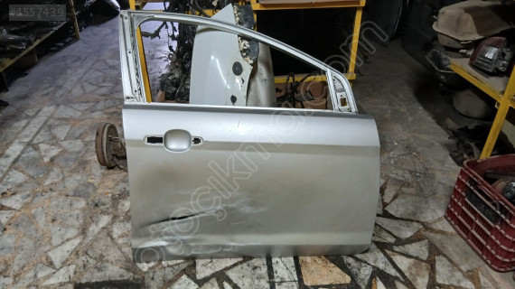 FORD FOCUS 2.5 ÇIKMA SAĞ ÖN KAPI ORJİNAL 2009-2011