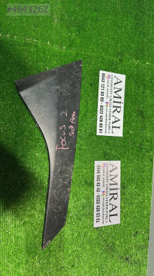 FORD FOCUS 2 SAĞ ARKA DİREK BAKALİT