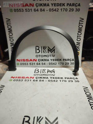 Qashqai sag on camurluk