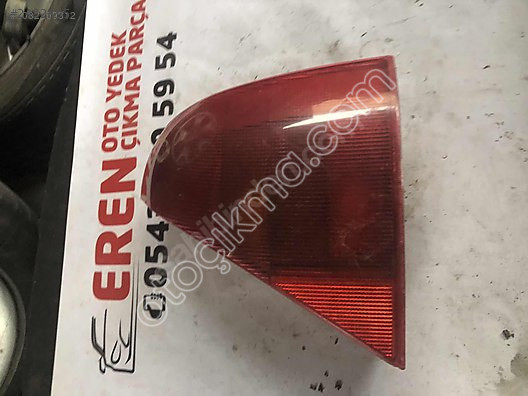 Clio 2 HB Renault Sağ Arka Stop - Oto Çıkma Parçaları