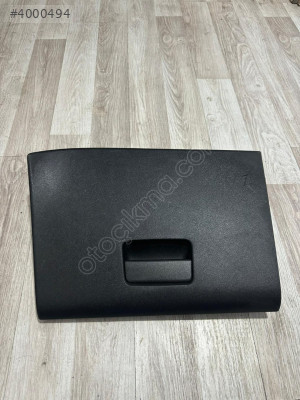 PEUGEOT 301  TORPİDO KAPAGI 96743930