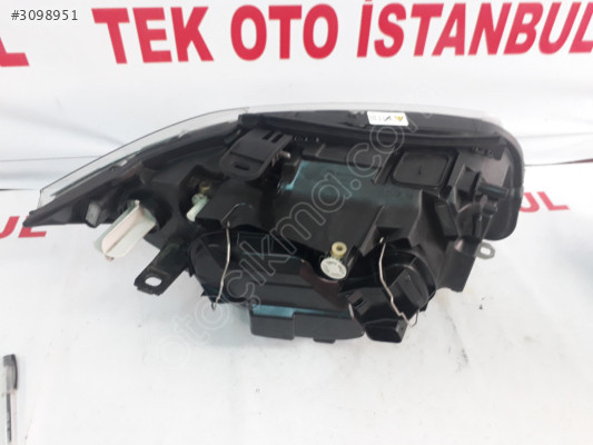 BMW E87 FAR 1 SERİ SOL XENON