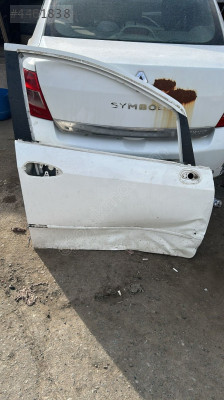 Fiat Linea sağ ön kapı orijinal az hasarlı