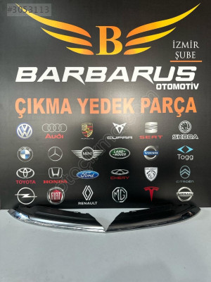 VOLKSWAGEN TIGUAN SAĞ SOL FAR KAŞI ÇIKMA