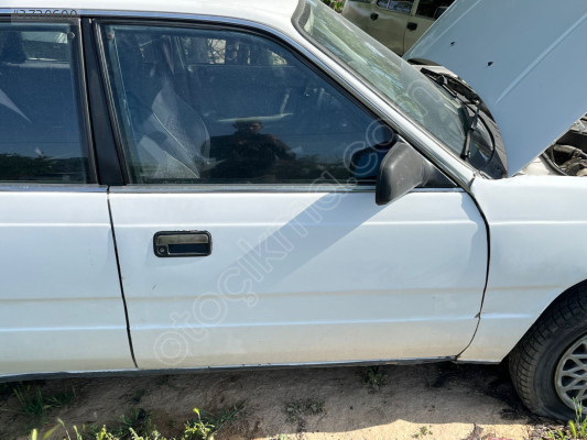 MAZDA 626 SAĞ ÖN KAPI