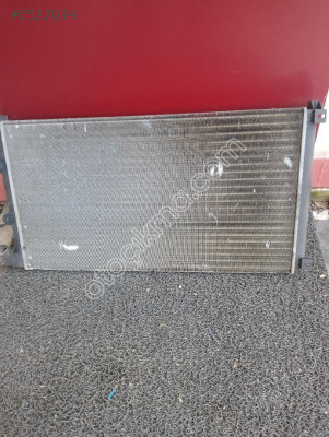 Renault master  2 su radyatörü