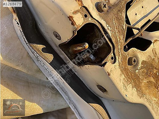 MERCEDES W123 ORJİNAL KAPI KİLİTLERİ ÖN-ARKA SAĞ-SOL