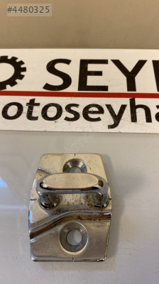 7148705 bmw 5 serisi e60 4 kapı uyumlu kapı kilit karşılığı