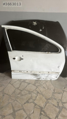PEUGEOT 307 SAĞ ÖN KAPI BEYAZ RENK