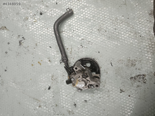 HYUNDAİ ACCENT ERA 1.5 BEYAZ DİREKSİYON POMPASI -ALKAN OTO-