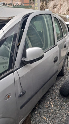 OPEL MERİVA SOL ÖN KAPI.OTO ERKAN ÜNYE