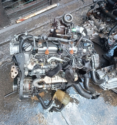 Toyota Corolla 1.4 d4d dolu orjinal muayyer garantili motor