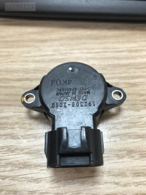 GAZ KELEBEK SENSÖR COROLLA DIZEL 03-06