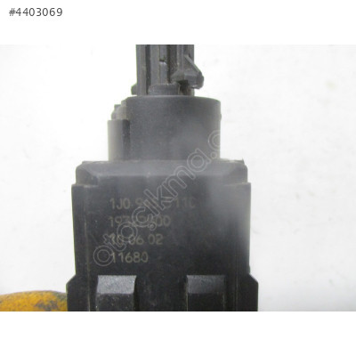 Volkswagen Audi Seat Skoda Fren Pedal Müşürü 1J0945511C