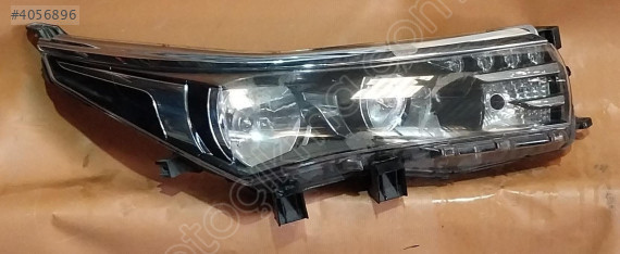 toyota coralla sağ far
