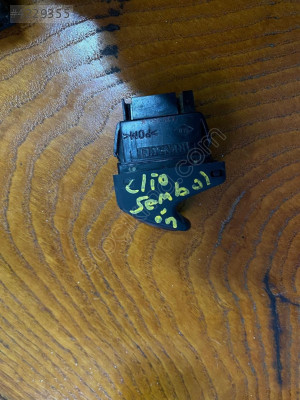 CLIO SEMBOL SAĞ ÖN CAM DÜĞMESİ *ALKAN OTOMOTİV*